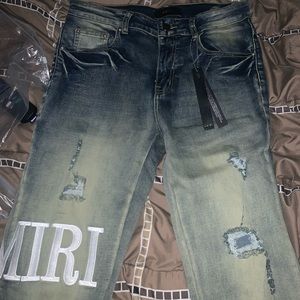 Mens blue jeans AMIRI size 30 runs a little big never worn